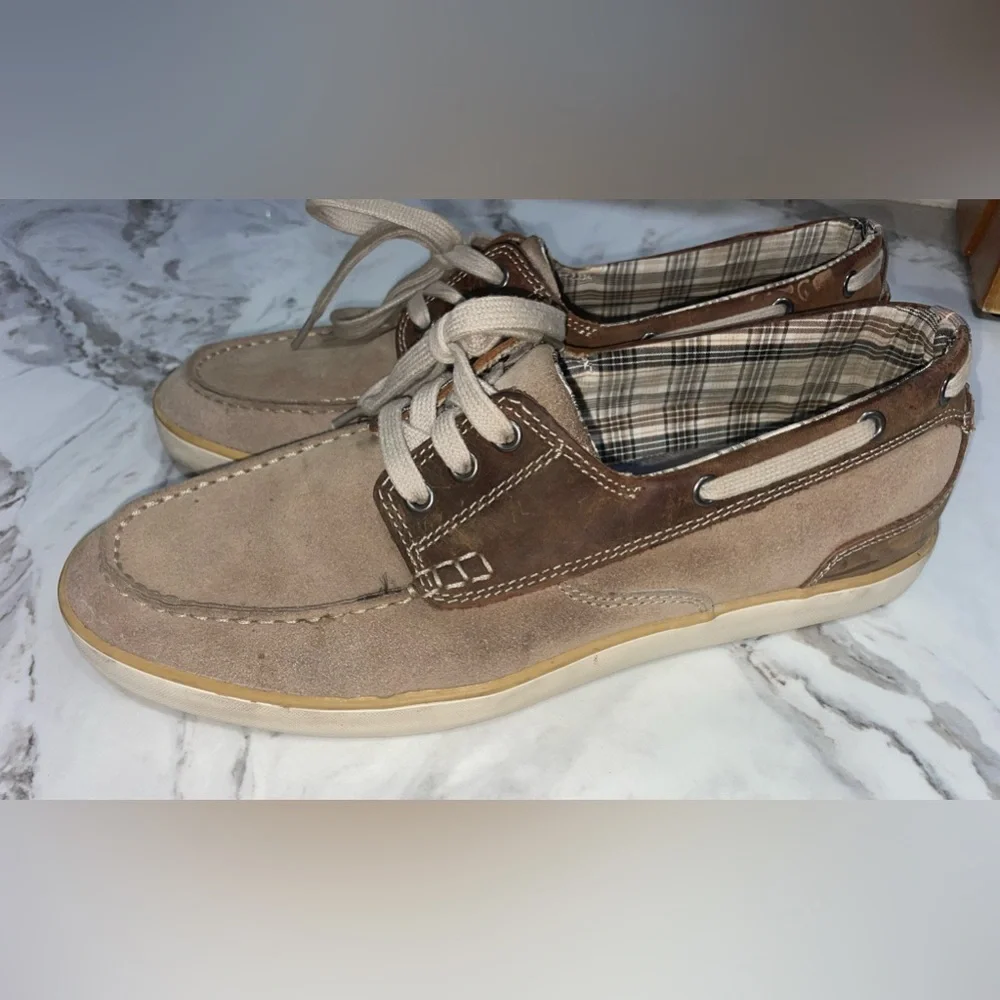 Clark’s leather boat shoes men’s 11 brown tan